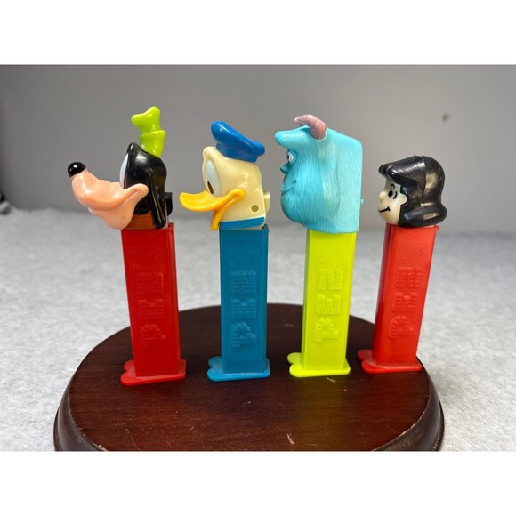 Vintage 1990s Pez Dispensers Featuring Goofy Donald Duck Sulley & Lucy - Picture 4 of 7